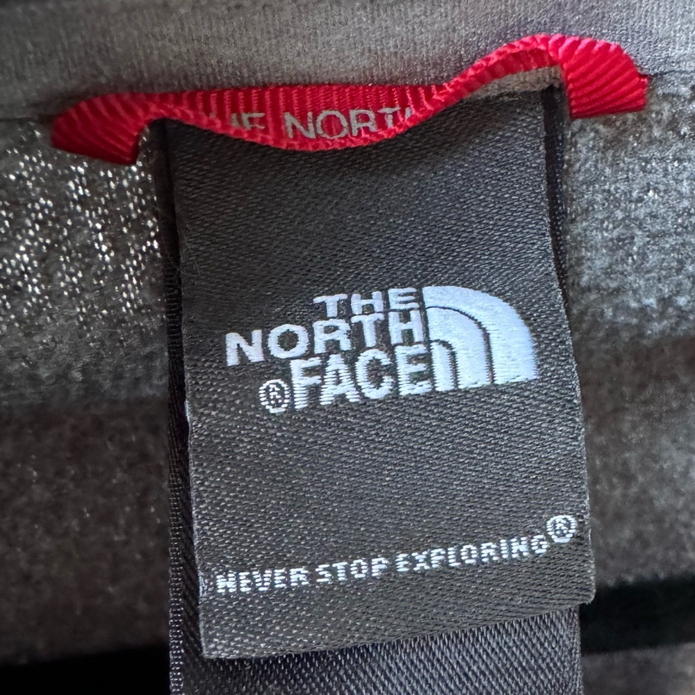The North Face Grey Fleece Quarter Zip - Size S - Picture 8 of 9